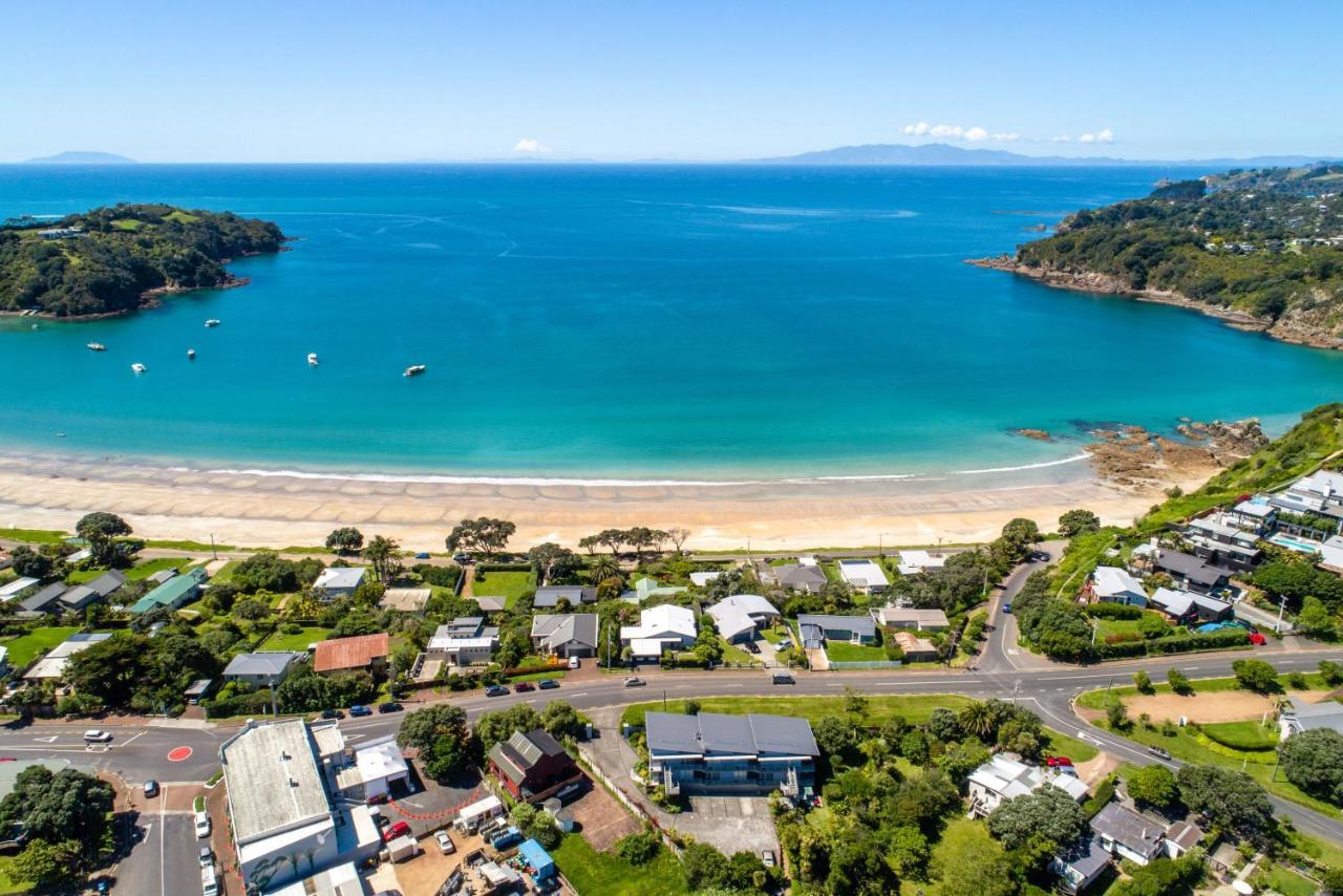 Oneroa Bay Villas Bagian luar foto